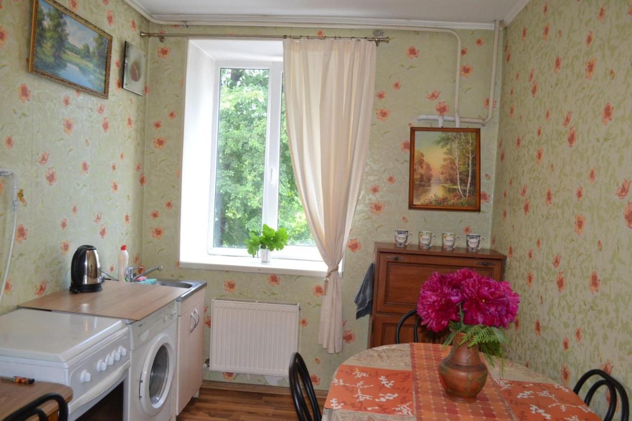 Apartamento Квартира Двохкімнатна Фонтан Kamianets-Podilskyi Exterior foto