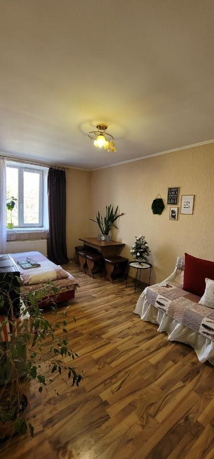 Apartamento Квартира Двохкімнатна Фонтан Kamianets-Podilskyi Exterior foto